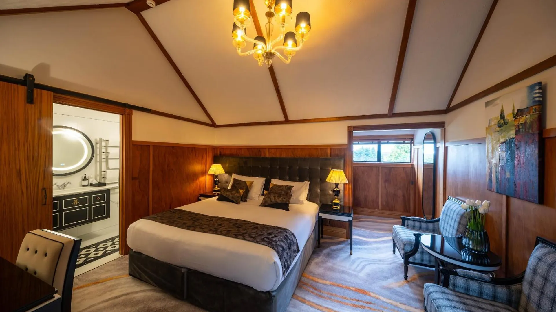 Hana Lodge Rotorua 5*,