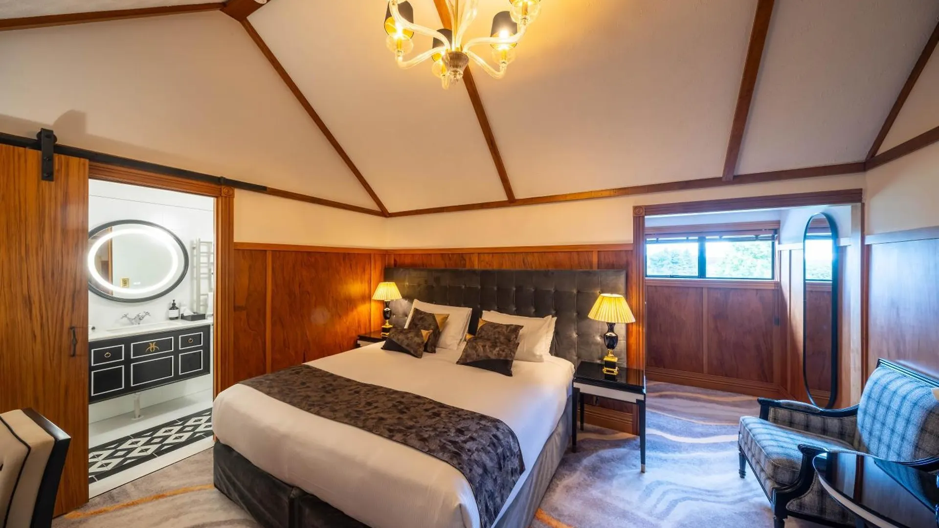 Hana Lodge Rotorua New Zealand