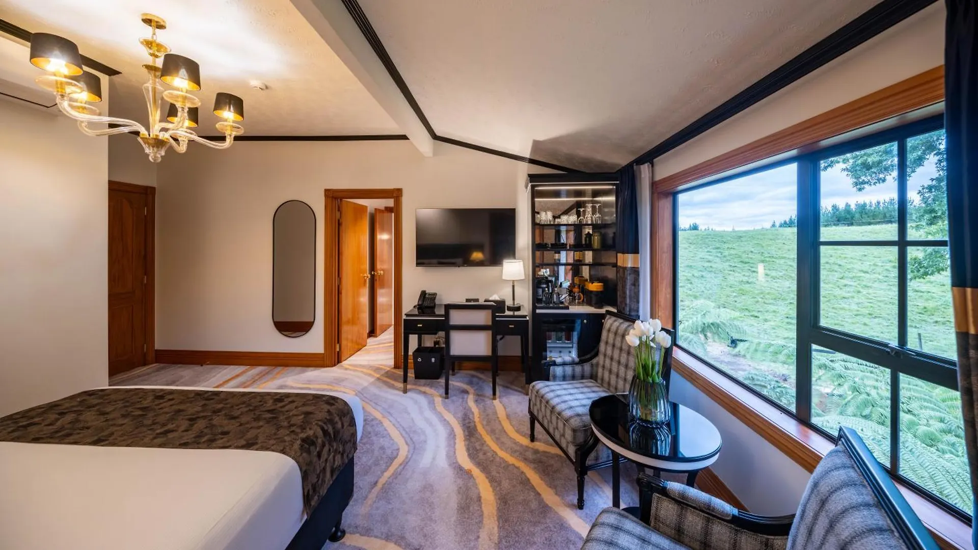 רוטורואה Hana Lodge 5*,  ניו זילנד